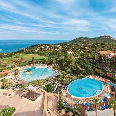 Appartement Cap Esterel C9 - Avec Terrasse Et Parking Privatif *