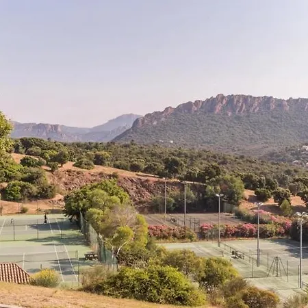 Appartement Cap Esterel C9 - Avec Terrasse Et Parking Privatif Saint-Raphaël